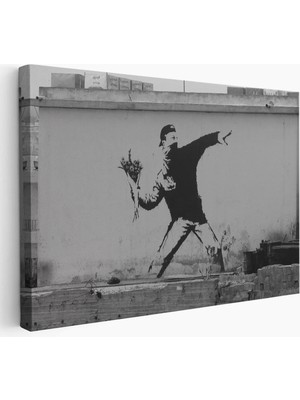 Trezon Bansky'nin Çiçek Atan Adam Eseri Kanvas TABLO-5014