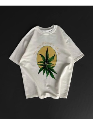 Tarz Yeri Erkek Kısa Kol Yazlık Tişört Bisiklet Yaka Baskılı Oversize T-Shirt - Beyaz