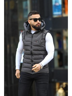 Doxger Kodiak Erkek Slim Kalıp Kapüşonlu Füme Yelek – Su ve Rüzgar Geçirmez, Mikrojel Elyaf Dolgulu, Polyester Astarlı 3 Cepli