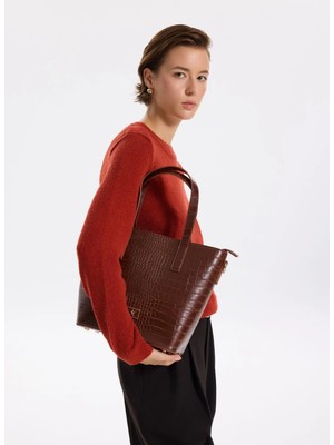 Fabrika Taba Kadın Tote Çanta 40x29x13 cm Kroko-Adıla Şıklığı ve Kullanışlılığı Bir Arada