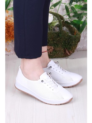 Fort 701-5 Anatomik Rahat Lazer Baskılı Lastik Bağcıklı Kadın Ayakkabı