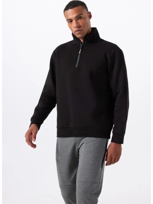 Jeep Siyah Erkek Dik Yaka Relaxed Sweatshirt C4WM-SWT4256