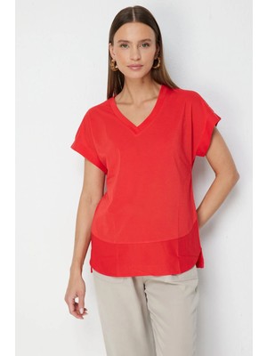 ON Kadın V Yaka Parçalı T-Shirt 71475 Mercan