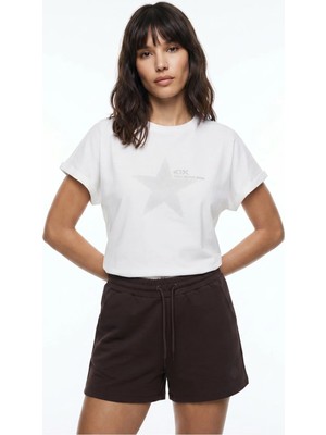 Discovery Expedition D6SL-TST3553 Beyaz Bisiklet Crop Baskılı Kadın T-Shirt