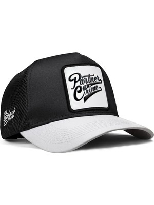 BlackBörk Partner In Crime Logolu Beyaz-Siyah Trucker Şapka