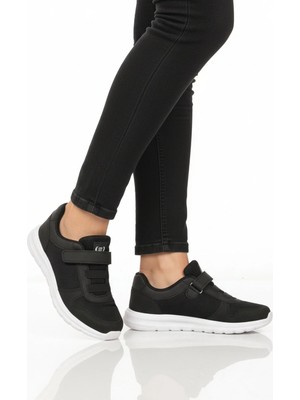 Walkway Siyah Beyaz Cırtlı Fileli Hafif Hava Alabilen Unisex Spor Ayakkabı 616 G