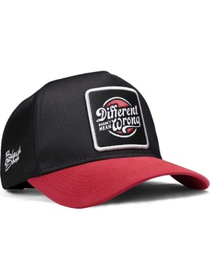 BlackBörk Different Wrong Logolu Kırmızı-Siyah Trucker Şapka