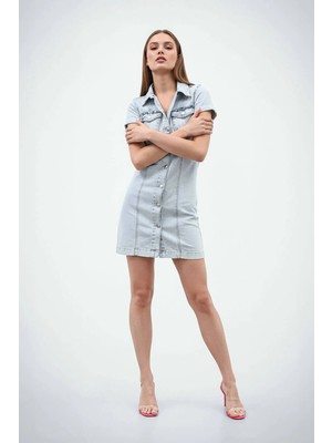 Banny Jeans Kısa Kollu Önden Düğmeli Jean Elbise Açık Mavi