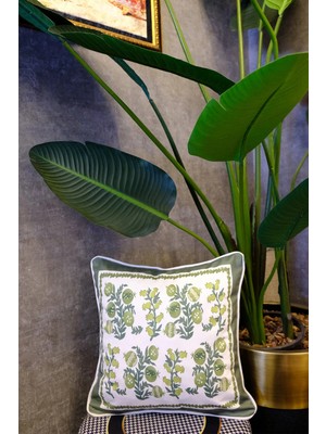 Dekomod 1 Adet Dijital Baskılı Dekoratif Çift Taraflı Renkli Desen Kırlent Yastık Kılıfı 45X45 cm