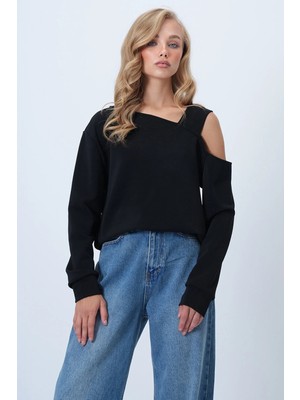 TeknoKapsül Trend Alaçatı Stili Kadın Siyah Asimetrik Kesim Omuzu Bant Detaylı Örme Bluz ALC-X14574