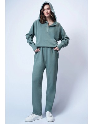 TeknoKapsül Trend Alaçatı Stili Mint Kapüşonlu Çıtçıtlı Oversize Sweatshirt ve Pantolonlu Alt Üst Takım ALC-X12476