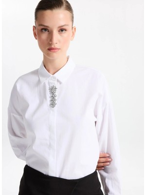 Fabrika Oversize Gömlek Yaka Taşlı Beyaz Kadın Gömlek F5WL-GML0098