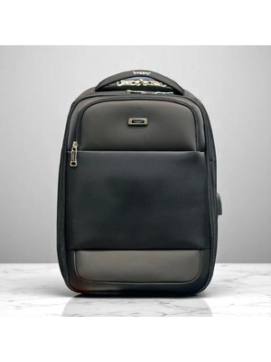 Baggaj Orta Boy Laptop Gözlü Sert Kasalı Sırt Çantası  S24132