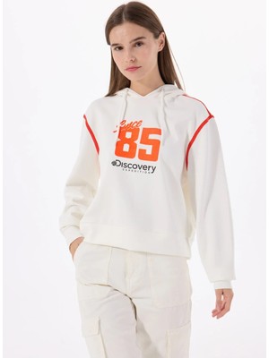 Discovery Expedition D5SL-SWT3570 Kırık Beyaz Kapüşon Yaka Relaxed Baskılı Kadın Sweatshırt