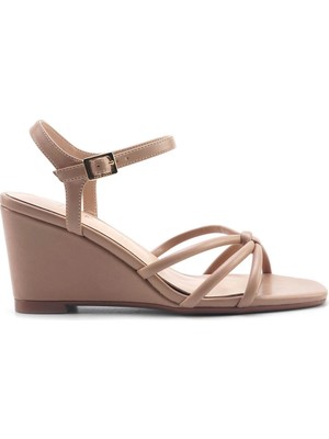 Nine West Jorgıa 5fx Bej Kadın Dolgu Topuk Sandalet