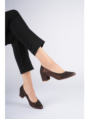 Analin Shoes Kadın Hakiki Deri Klasik Topuklu Ayakkabı