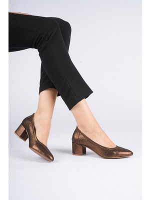 Analin Shoes Kadın Hakiki Deri Klasik Topuklu Ayakkabı