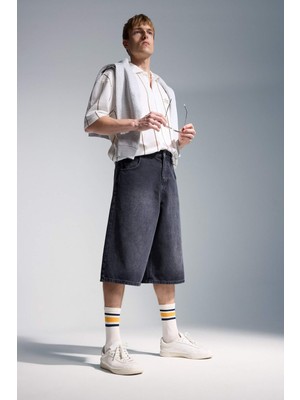 DeFacto %100 Pamuk Süper Baggy Fit Bermuda Şort I5667AX26AU