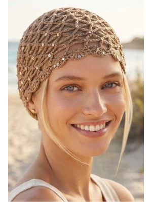 Tezzgelsin Kadın Işıltılı Pul Işlemeli Crochet Bere Bohem Plaj Aksesuarı Yazlık Bandana Şapka