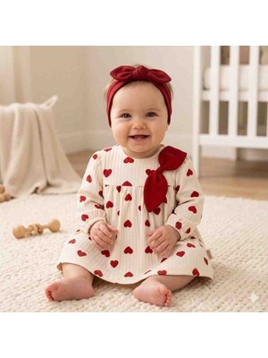 Babys Tasarım Kız Bebek Kırmızı Kalp Desenli Fiyonklu Elbise ve Saç Bandı Kombini
