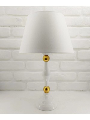Mikasso Beyaz Rustik Modern Konik Gold Toplu Metal Ayaklı Beyaz Şapkalı Abajur Masa Lambası Metal Beyaz