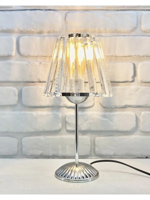 Mikasso Modern Dekoratif Krom Metal Ayaklı Kristal Taşlı Kristal Konik Şapkalı Abajur Masa Lambası Metal Bej
