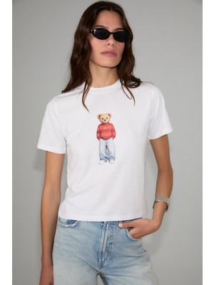 Grimelange Asena Kadın Yumuşak ve %100 Organik Pamuklu Dünya Kupasına Özel Baskılı Beyaz T-Shirt