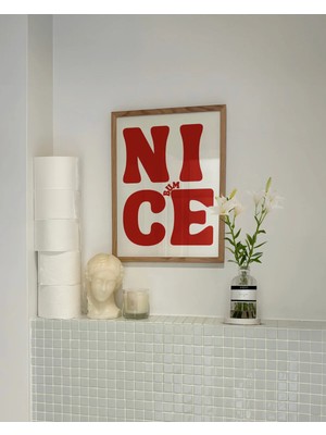 Mikasso Nice Bum, Banyo Posteri, Banyo Temalı Çerçevesiz Poster Kağıt Bordo Çerçevesiz