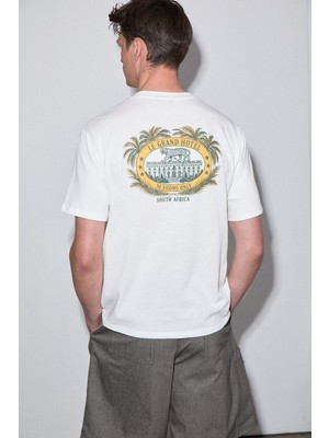 Grimelange Roomy Erkek %100 Organik Pamuklu Yuvarlak Yakalı Baskı Detaylı Comfort Fit Beyaz T-Shirt