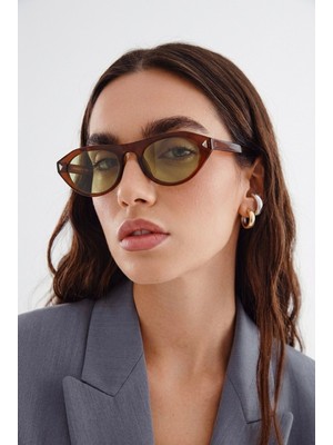 Ren Eyewear Elara Ver2 Kadın Güneş Gözlüğü UV400 Korumalı Hafif Siyah Çerçeve Açık Renk Cam Popüler