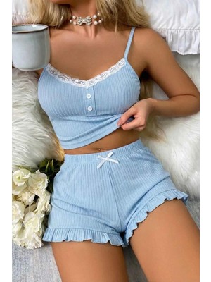 Merry See Dantelli Askılı Crop Üst ve Fırfır Paça Mini Şortlu Pijama Takım