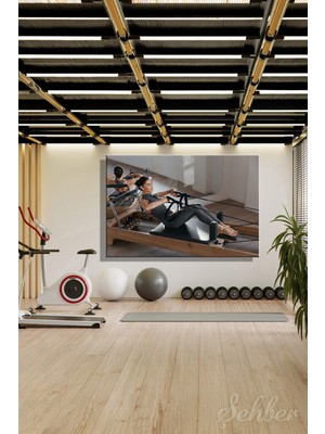 Şehber Kanvas Tablo Yatay Tekli Spor Salonu Reformer Plates Cihazı Üstünde Egzersiz Yapan Kadın 2968