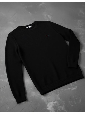 U.S. Polo Assn. Erkek Slim Fit Bisiklet Yaka Siyah Basic Kazak 50298282-VR046