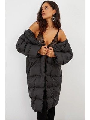 TeknoKapsül Cool & Sexy Kadın Siyah Kapüşonlu Şişme Uzun Mont MX06