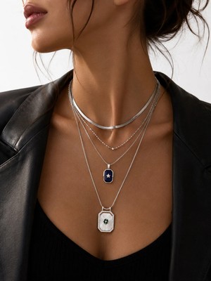 Hector Co Jewellery Midnight Clover Luxe Premium 4’lü Katmanlı Gümüş Renk 316L Çelik Yonca ve Lacivert Taş Detaylı Kolye Seti