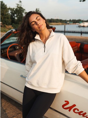 Onloox Ekru Pamuklu Dik Yaka Oversize Yarım Fermuarlı Cep Detaylı Sweatshirt