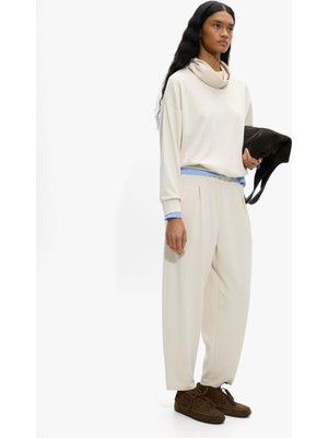 Parfois Kadın Yüksek Yakalı ve Yumuşak Dokulu Sweatshirt