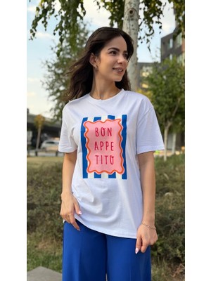 Leilaa Bisiklet Yaka Önü Baskılı T-Shirt