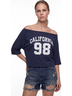 Cemo Kadın Kayık Yaka Baskılı Oversize Crop Tişört
