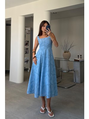 Magarde Bella Flora Brodeli Yandan Fermuarlı Elbise- Mavi