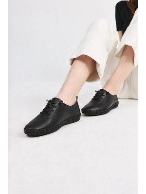 TeknoKapsül Yaya By Hotiç Siyah Yaya Kadın Sneaker