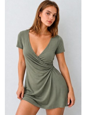 Korpe Elektro Korpeelektro Kadın Kısa Kollu Derin Kruvaze Yakalı Kısa Viskon Elbise