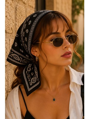 Afvente Damla Desen Siyah-Beyaz Soft Bandana Fular 50X50 cm