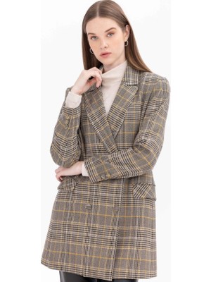 Seçil 1028 Kare Desenli Kruvaze Yakalı Cep Kapaklı Kışlık Blazer Ceket