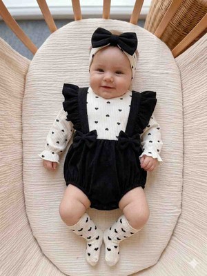 Babys Tasarım Kız Bebek Siyah Kalp Desenli Tulum, Fiyonklu Saç Bandı ve Çorap 3'lü Kombin Takım