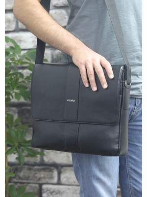 Guard Siyah Hakiki Deri Spor Model Omuz Askılı Evrak ve Laptop Çantası // GRD260725WT1546