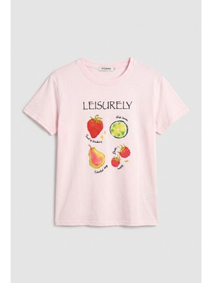 It's Basic Kadın Pembe Meyve Baskılı Bol Kesim Tasarım T-Shirt