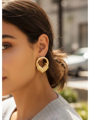 Marsilyan Pirinç Gold Renk Halka Sarmal Model Vintage Kadın Küpe 5886
