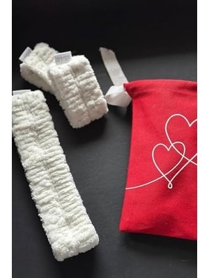 MarkEntegra Mikrofiber Welsoft Saç Bandı ve Bileklik Seti, Yumuşak Beyaz, Yüz Yıkama ve Makyaj Için, Kırmızı Keseli, 4 Parça