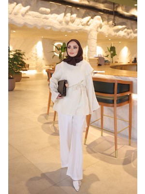 İmaj Butik Krem Bel Bağlamalı Yaka Detaylı Müslin Tunik